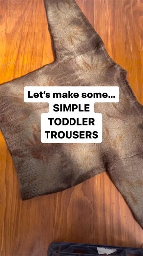 LOUISE UPSHALL | ECO-PRINTS & NATURAL DYE on Instagram: "Is there anything cuter and more satisfying than dressing your kids in clothes you have made or modified for them? This is a simple but highly satisfying upcycle, perfect for baby and toddler pants (before their legs start getting too long)"