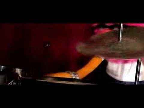 The Muppets - "Wild thing"