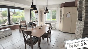 Cette villa individuelle de 6.5 pces avec piscine à Domdidier / FR a fait l'objet d'une baisse de prix : Frs. 1'190'00.-. Pour plus d'infos ou obtenir le dossier de vente : https://vente.ivac.ch/fr/objects/detail/5377021 | Agence Immobilière IVAC SA