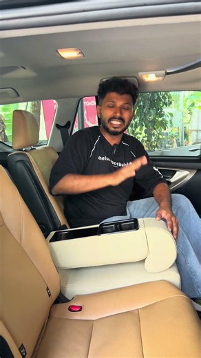 Innova Crysta middle row seat. #innovacrysta #babyseat #innova