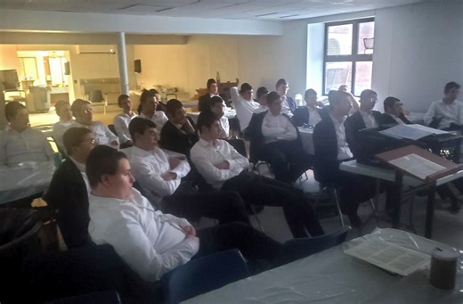 Aleph Institute Presents its Compass Workshop at Mesivta of Passaic