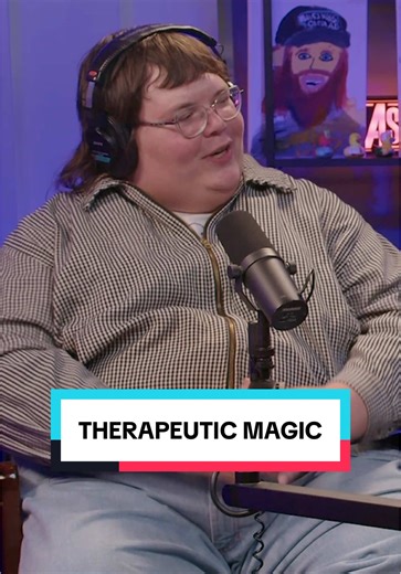 The Business Casual Show: Grace Freud on Therapy & Magic