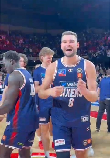 Basketball Bloopers Compilation: Hilarious Moments