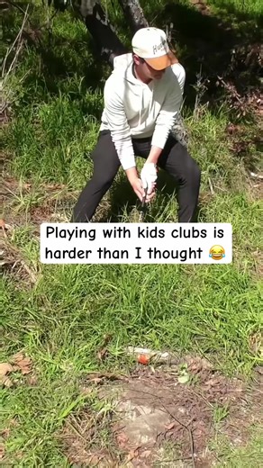 Trying to play golf with kids clubs 🫣 | Sebastiane