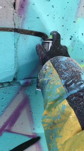 Graffiti Style Flow: Unleashing Artistic Skill