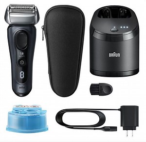 BRAUN 8463CC Rasierer Serie 8   Reinigungsstation für 199€ (statt 260€)
