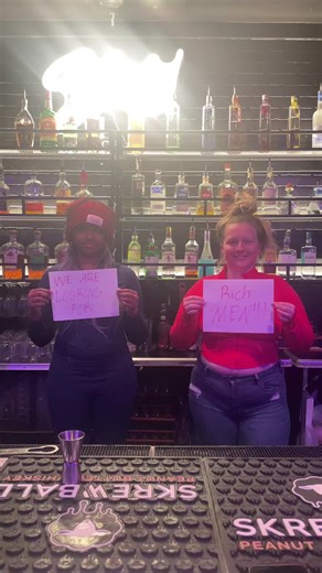 #thescene210 $1 wing Wednesday come through 4435 rittiman rd San Antonio based where everyday is like a movie at the scene #fyp #blackowned #smallbusiness #foodie