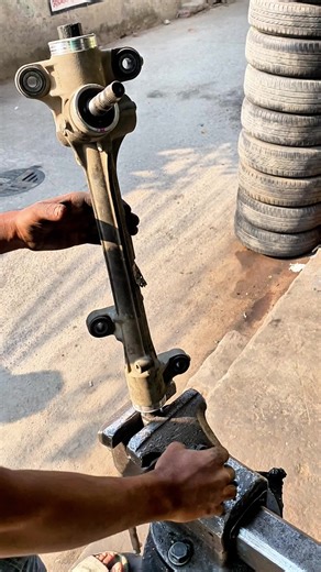 Rx Mechanic on Instagram: "Rack End Separating From Steering Rack ! #SteeringRack #RackEnd #rxmechanic #fblifestyle"
