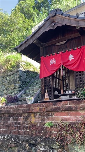 田舎の景色と忙しい日常の葛藤