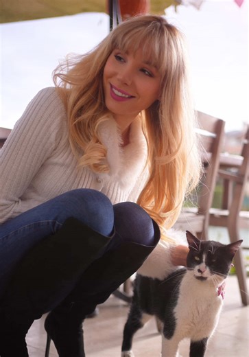 ISTANBUL❤️ I wanted to dedicate some words to my beautiful Turks and Turkiye. I will never stop being impressed by its atmosphere, culture, food and overall warmth. I’m so grateful to be here with you 🇹🇷