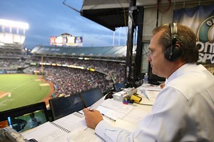 International language of glove: Why baseball broadcasts can be an effective tool for learning English
