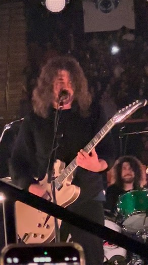 Foo Fighters wrap Dave Grohl’s 57th birthday concert with “Everlong” at Kia Forum - a benefit for Hope of the Valley Rescue Mission and Los Angeles Mission as well as a lengthy evening with Grohl & Co, playing in the round as they powered through a 21-song set. | Rock Cellar Magazine