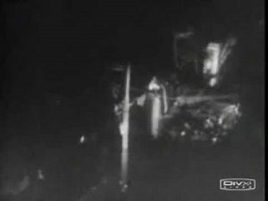 Σαν σήμερα 17 Νοεμβρίου: Τα τανκς μπαίνουν στο Πολυτεχνείο(ΒΙΝΤΕΟ)