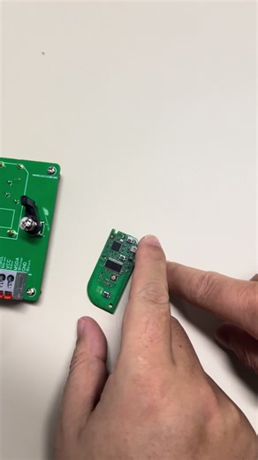 How to use Keydiy KD-MAX and BMW BDC3 solder free interface board to copy BDC3 key #obd365 #obd2 #obd2scanner #keydiy #fyp
