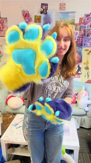 Making some paws with finger escapes!! Go check out my earlier video on why I’m making this suit if you’re curious! #furry #fursuit #costume #furryfandom #fursuitmaking