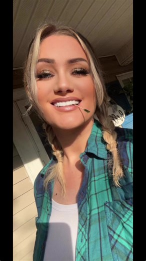 QUAD FEED with a Sniper! The fastest chopper gunner I’ve ever gotten in MP! #cod #callofduty #warzone #modernwarfare2 #streamer #sniperclips #sniper | Cat In My Lap