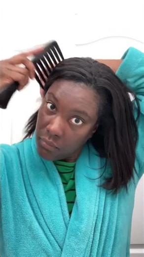 This Seamless Comb Glides Through My Relaxed Hair Without Breakage