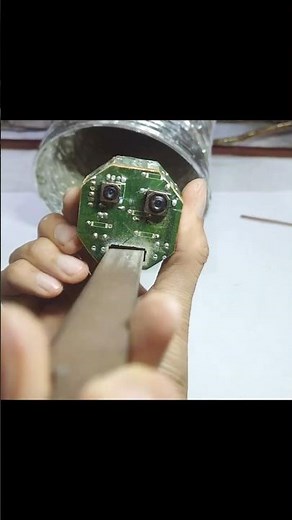 part 2 - I built a robot model from old circuit boards | It can drive itself