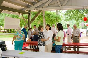 Herndon High Alumni Spanning 35 Years to Gather for Reunion