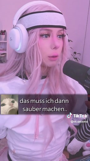 Top Twitch Clips Featuring Pink-Haired Gamer Girls