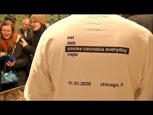 Illinois marijuana dispensaries begin recreational sales on first day of legalization