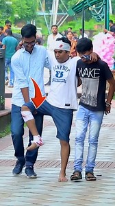 Bandage Lagakar Kiya Logo pr Prank 🤣😂 #reelfb2026 #fbreelsfypシ゚ #funnyreelsviral #prankhunt #bestprankreels | Prank Hunt