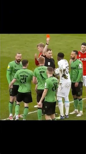 Les moments les plus dRÔLES du football😂🙄#funny