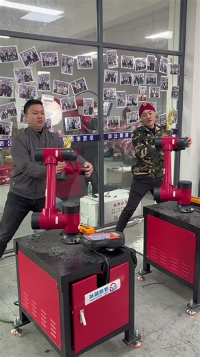 #industrial #factory #six_axes #borunte_robots_jack #robot #automatic #borunte #robots #mechanic