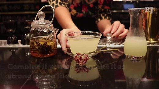 Golden Lotus cocktail honors Chinese tea service