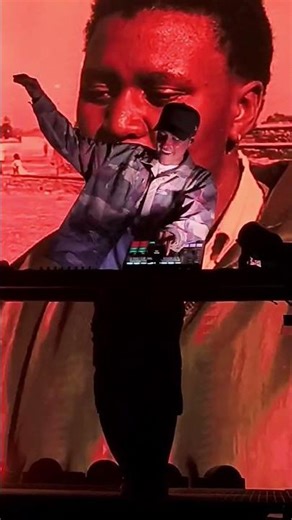 ❤️‍🔥 ‪@Trinix‬ en feu au Transbordeur à Lyon ! Josh Chergui derrière les platines #shorts #live