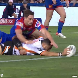 86K views · 2.3K reactions | Benji Marshall! Vintage  #TelstraPremiership Moment of the Match. #NRLKnightsTigers | NRL | Facebook