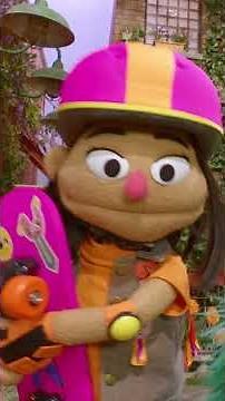 Skateboard & Scooter Friends! 🛹🛴 #sesamestreet