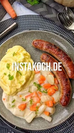Kohlrabigemüse mit Karotten in heller Soße mit Kartoffelpüree und Bratwurst #shorts