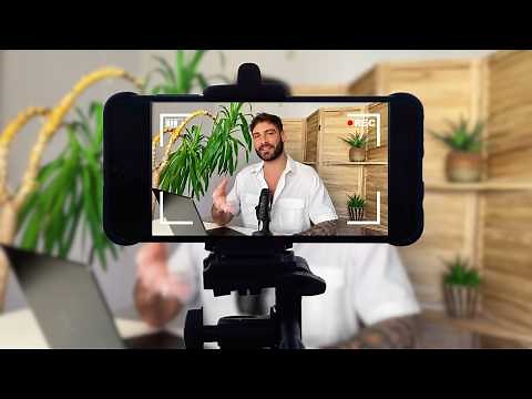 📸 How to film yourself with your smartphone to make a YouTube video