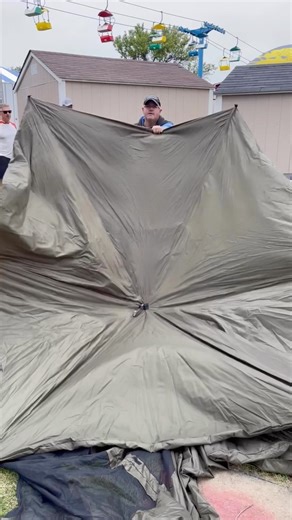 Quick-Sets are designed to be user friendly and easy to set up from day one, right of the box! Thayne Jensen shows how easy they are to set up. Quick-Set Screen Shelters: ⏱️ Save you time ⛺️Have a tear resistant, durable no-see-um mesh, to keep the bugs out ☔️ Feature a water resistant taped roof panel ✅ Ready to use out of the box, no assembly required. #clamquickset #quicksetclam #tent #outdoorgear #outdoorfun #rvlife #rvtravel #giftideas #giftidea | Quick-Set