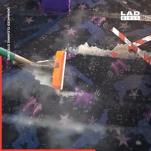 523K views · 2.2K reactions | This filthy roller skate rink got its first clean in 12 years - the colour of the water when it comes off the carpet though... 濫 | GOODLAD | Facebook