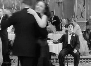 73K views · 3.2K reactions | Otro momento inolvidable del cine con Charles Chaplin ¿Nos ayudas a juntar fondos para la campaña "10 años de arte"? Haz clic aquí: https://www.3minutosdearte.com/10-anos-de-arte/ | 3 Minutos de Arte | Facebook