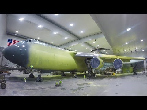 Hypnotic Process of Painting US Air Force Largest Plane Ever Made