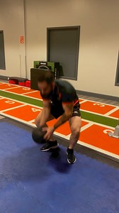 GYM FLOOR CHALLENGE 🏋 Congrats to our August winner of the gym floor challenge JOE! In our fitness teams infinite wisdom however we did not get your full name so can you please make yourself known to reception to claim your prize of a free PT session or a free family swim, 68 Sit ups in 60 seconds is a fantastic effort! Our challenge this month- Slam ball challenge 🎱🎱 As demonstrated flawlessly by David who definitely didn't mess up the first time of asking. All you do is bring the ball above