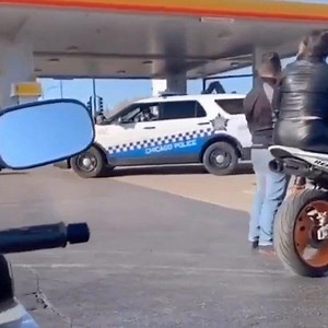 19K views · 58 reactions | Cop  “Do you want to die? I’ve got a body bag right here”  #bikesvscops | Bikes_Vs_Cops | Facebook