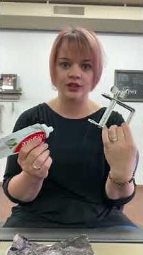 Tube squeezer Demonstration ft toothpaste