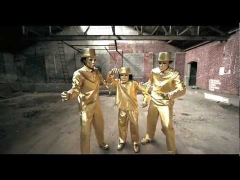 Dubstep - Flight Facilities - Crave You (Adventure Club Remix) (REMOTE KONTROL Dance Video)