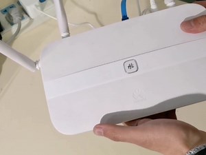 手把手教你用电脑设置路由器，30秒就能搞定，比手机设置还要方便