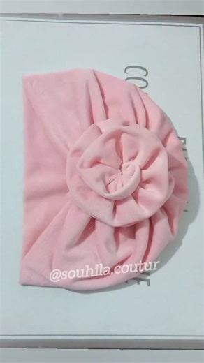 ‎سهيلة couture‎ on Instagram‎: "Un turban pour filles de 5 à 9 ans توربون للبنوتات #tutoriels #bonnet #handmadegifts🎁 #turban #توربون"‎