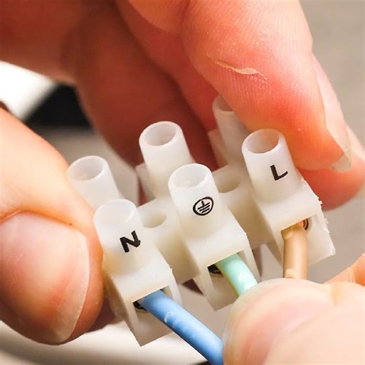 Connect Cable In A Few Different Ways! Thanks for watching! Please be aware that this video is for entertainment purposes only and techniques shown should not be attempted at home! | Handy Panda