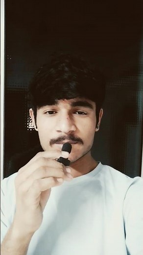 Signs Movie Explained in 20 Seconds | Alien Invasion Mystery