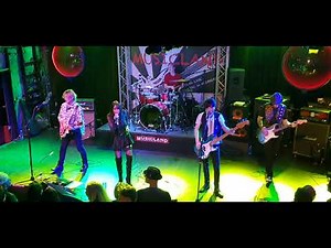 I Touch Myself - Divinyls - LIVE by Temperamental - at Musicland #divinyls