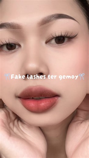 #fakelashes @BlinkyPawky-4