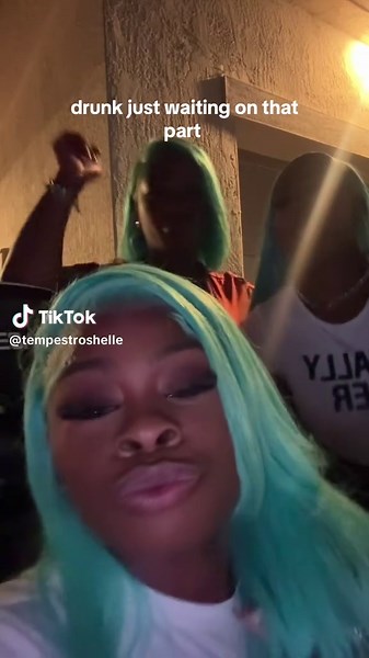 Minnie Mouse and Memes: Exploring Fun Trends