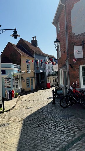 Just a stroll through lovely Lymington — shops, sea, and serenity. #lymington #newforest #hampshire #travelphotography #shoplocal | The Placei'vebeen